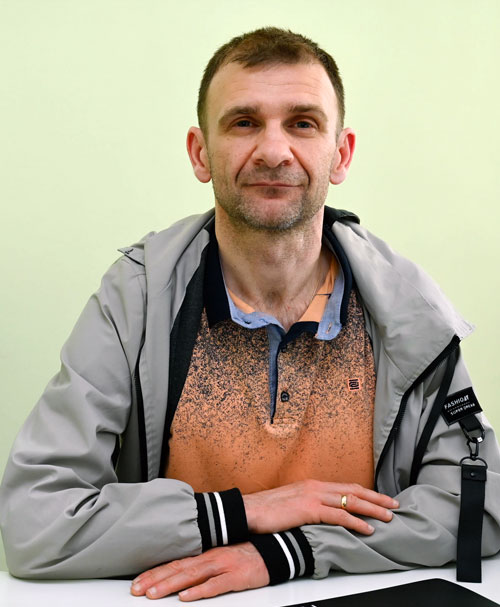 д-р Марио Николов